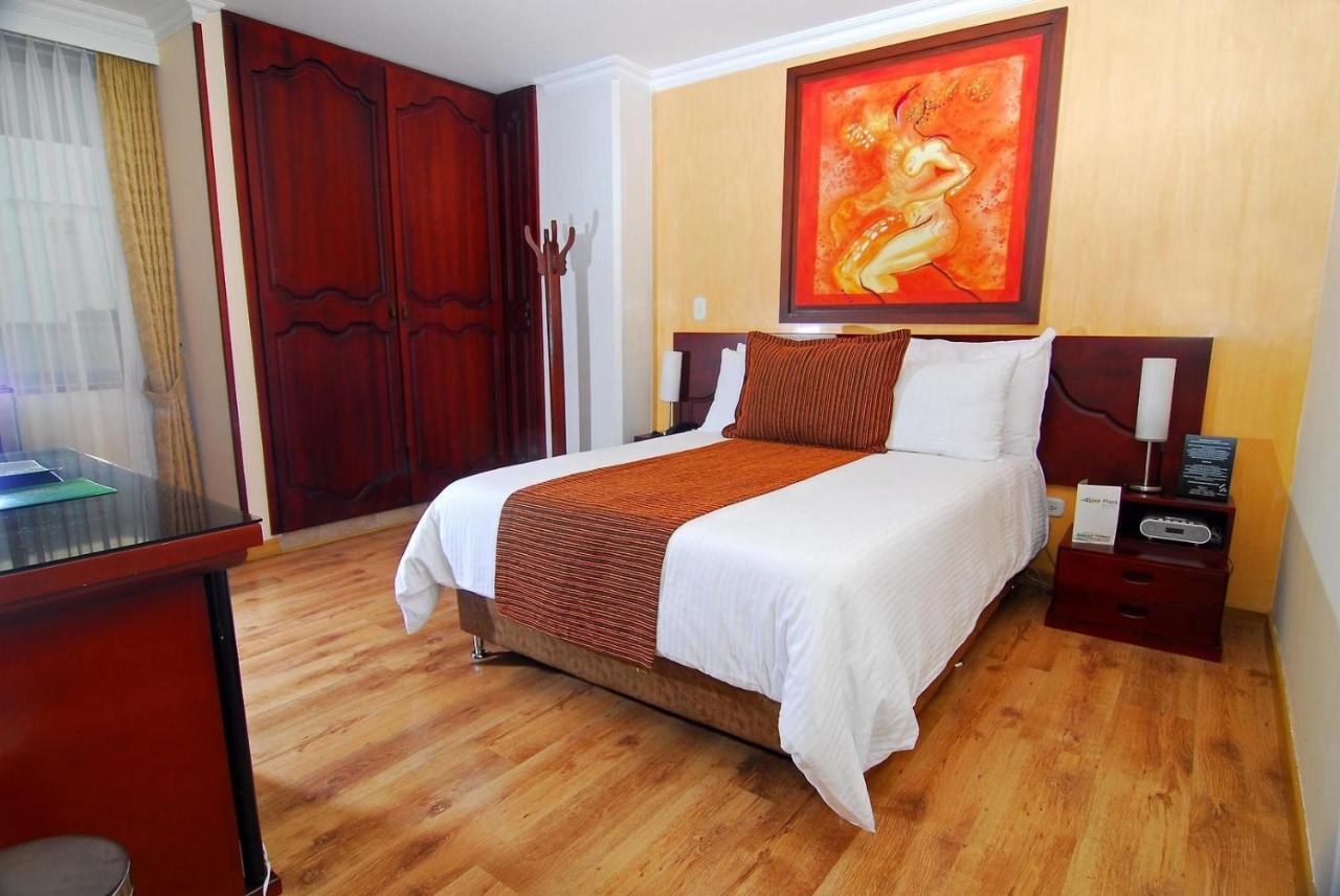 Hotel Luxor Pereira Kültér fotó