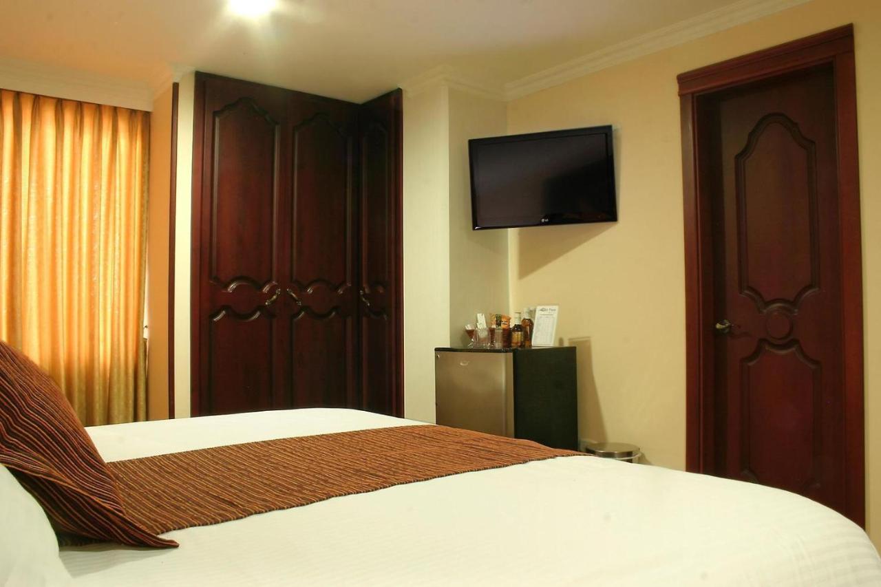 Hotel Luxor Pereira Kültér fotó