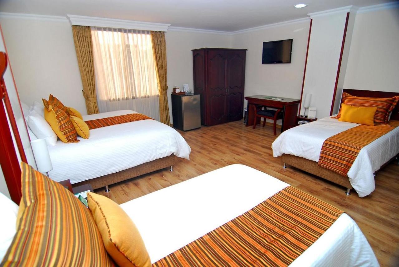 Hotel Luxor Pereira Kültér fotó