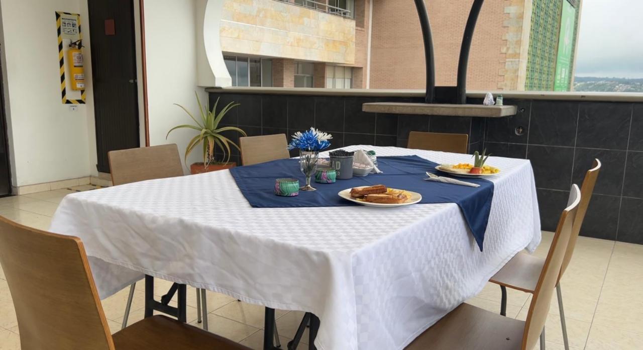 Hotel Luxor Pereira Kültér fotó